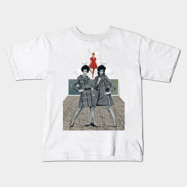 Hey Ladies! Kids T-Shirt by ayolo